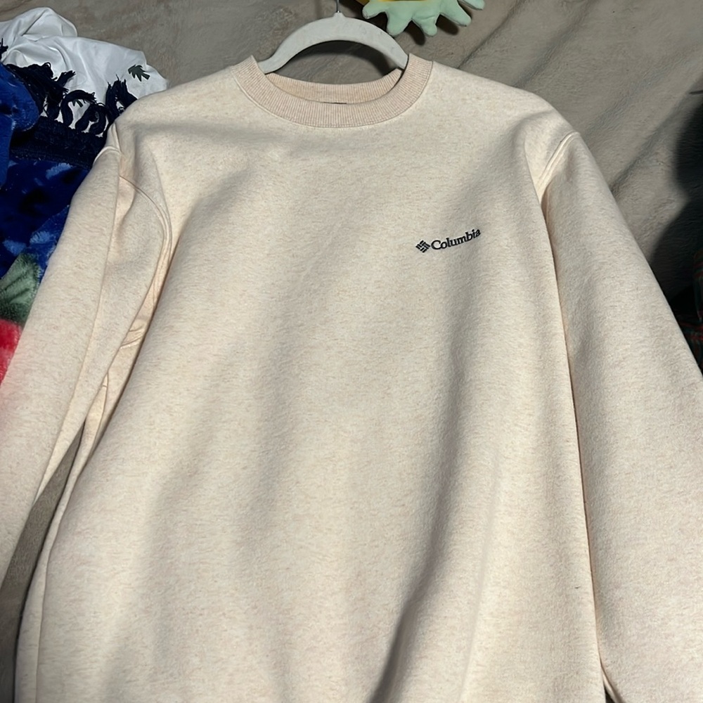Columbia crewneck